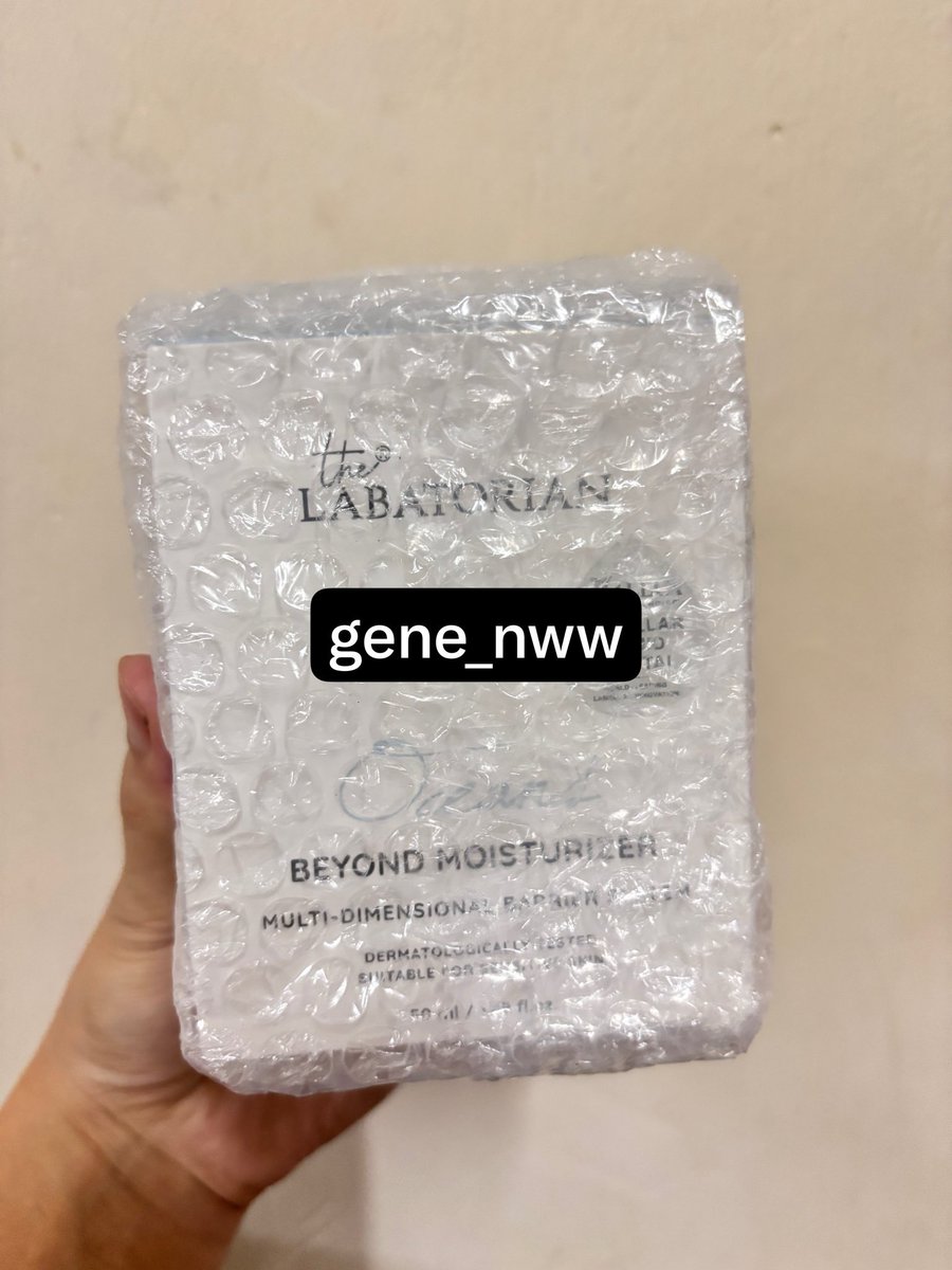 gene_nww's tweet photo. 🩵ส่งต่อ The Labatorian 50ml
ของใหม่ 100% ยังไม่แกะซีล
- 720 บาทรวมส่ง
🩷Shiseido Ultimune 30ml รุ่นลิซ่า
- 1,790 บาทรวมส่ง (shop 2,500)
#thelabatorian #ส่งต่อเครื่องสำอาง #ส่งต่อthelabatorian #shiseido #ส่งต่อสกินแคร์ #สกินแคร์มือสอง #herhyness
#สกินแคร์มือสอง #ตลาดนัดลิซ่า https://t.co/3yIgomcSMM