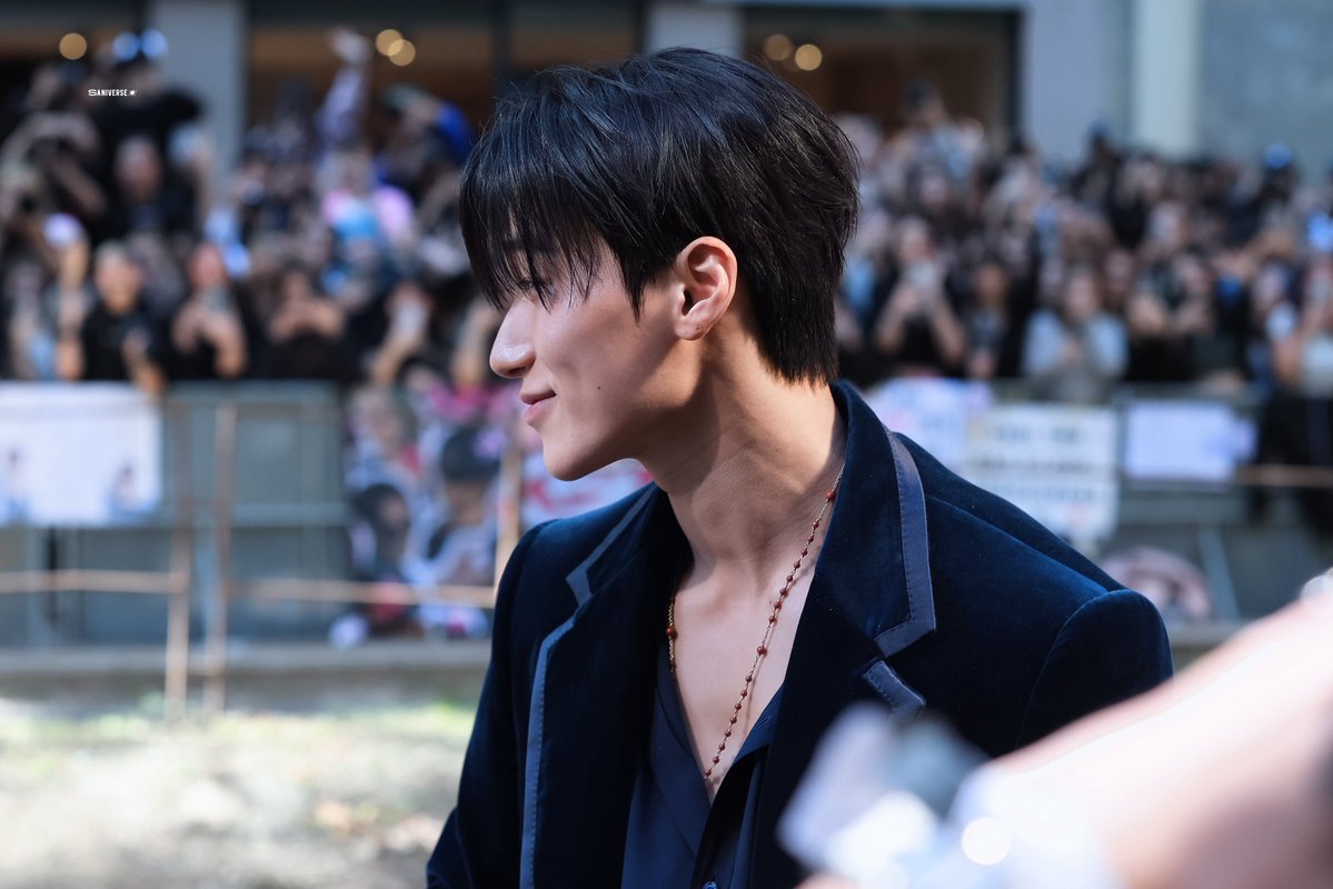 saniverse_0710's tweet photo. 260926 

#SAN #최산 #サン
#ATEEZ #에이티즈
#SANxDOLCEGABBANASS27 #CHOISAN #DGSS27 #DOLCEGABBANA
@ATEEZofficial @dolcegabbana https://t.co/Kf8GGe945T
