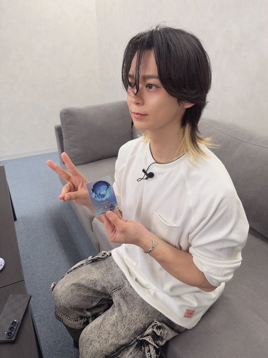tokishunichi's tweet photo. 情報盛り沢山🔥✨
ご視聴ありがとうございました☺
LIVEがんばるぞー‼️
前髪‼️ https://t.co/UZaC5YA6jA