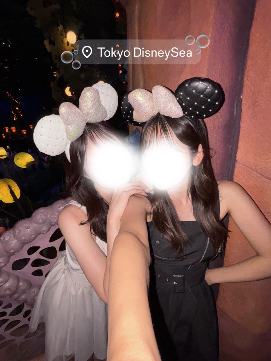 k_____qe's tweet photo. おそろいディズニー🫧 https://t.co/DLkt74YAAk