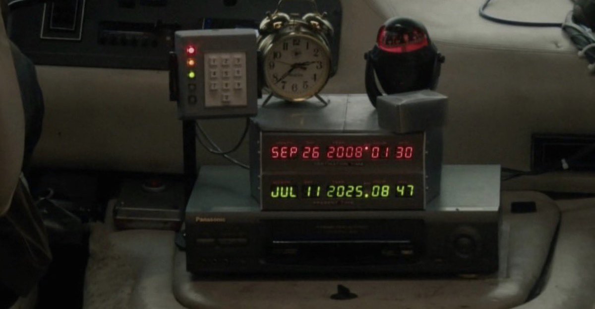 jays_fangs's tweet photo. Happy September 26, aka the day Matt and Jay time travelled back to! https://t.co/fglPckAQGm