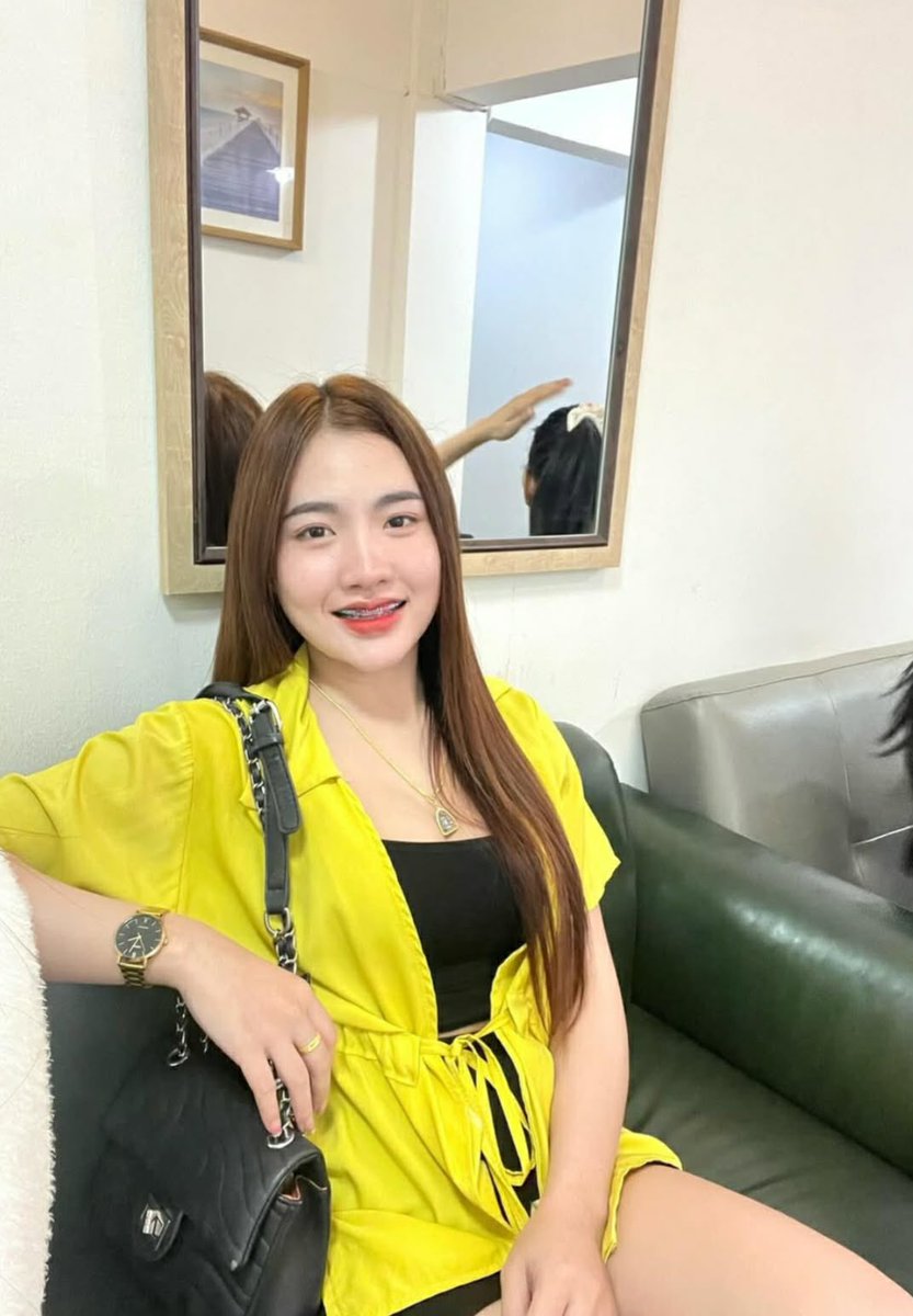 Clementinachmc's tweet photo. 🧁"กลิ่นหอมสะอาด ผ่อนคลายผิวทุกครั้งที่ทา อ่อนโยนจนหลงรักซ้ำแล้วซ้ำเล่า" 🌸 ค��ีมกันแดดเนื้อซูเฟล่ ปราศจากสารระคายเคือง เหมาะกับผิวบอบบาง
🆔 LINE   donla05
#รับงานหนองคาย #หนองคายรับงาน https://t.co/PleRUMX3IH