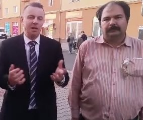 MikeJePan's tweet photo. Dva nejlepší advokáti v ČR spojí síly. Balím si kufr do kriminálu. Advokátním koncipientem jejich společné AK bude @xcimbal ❤️

Tyhle 2 klauni nám pomáhají, díky jejich práci máme raketu odsouzených dezolátů v ČR… https://t.co/HtJfr9wFNF