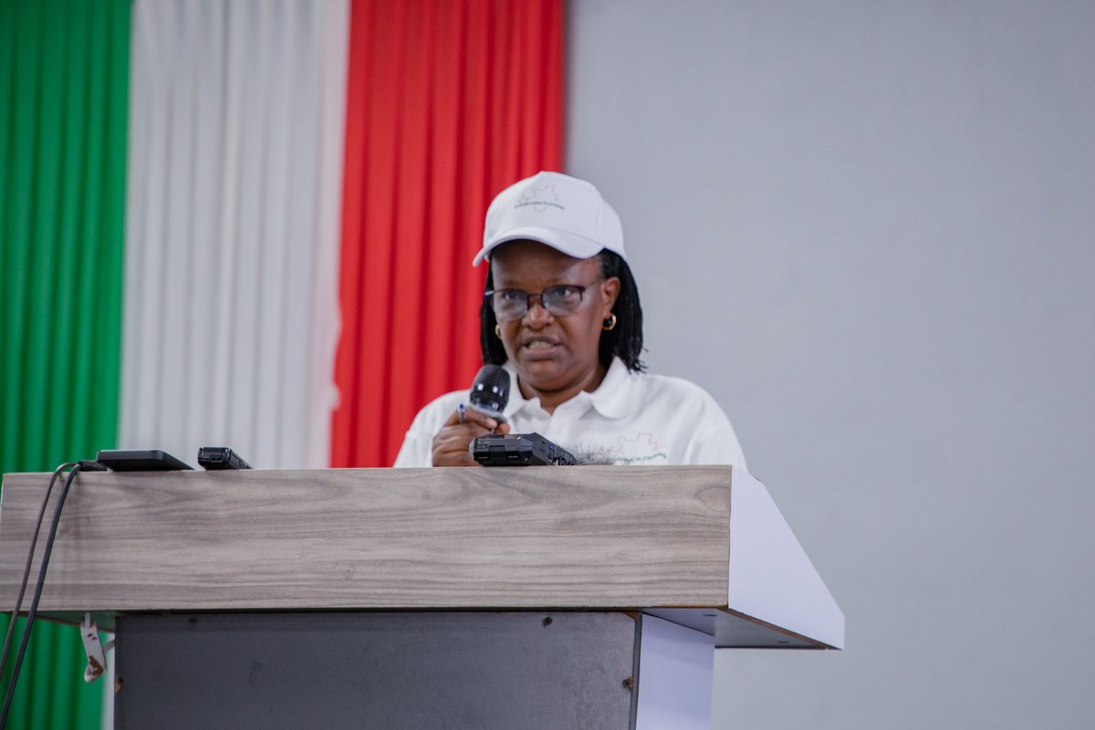 WhoBurundi's tweet photo. À l’occasion de la Journée mondiale du cœur, l’OMS a pris part au 10ᵉ Congrès de la Société Burundaise de Cardiologie, officiellement ouvert par @FideleDr, Ministre de la santé publique, en présence d’un délégué du représentant a.i de l’OMS et des partenaires du secteur. https://t.co/xf8QrE8cCt