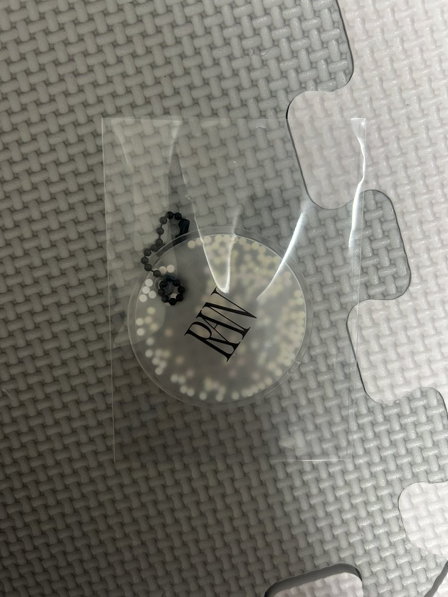 Miku112173's tweet photo. Only You ランダムイルミチャーム
HAYATOと交換してくださる方いらっしゃいませんかー？？
FFさんでもFF外さんでも！

譲)RAN

求)HAYATO

郵送　又は
事務所FES2日目
MAZZEL ファンミ　広島
どちらかで手渡し

となります！ https://t.co/2f8RPlokDy