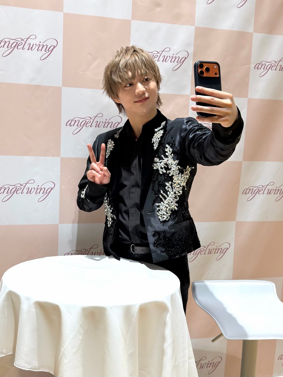Taisei_F_Staff's tweet photo. 📸STAFFカメラ

2026.09.26(土)
福本大晴 1st Album『angel wing』特典会
ウィング2shot 両翼を大晴に にご参加いただいた皆さま、ありがとうございました！

#福本大晴 #angelwing #大晴STAFFカメラ https://t.co/KV0HbuS9r2