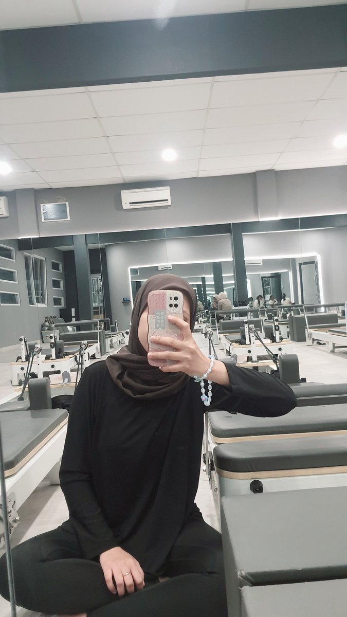 heyliinn_'s tweet photo. @radenrauf #LoveStory 

Diusia yang hampir menginjak kepala orang ini, semoga selalu diberi sabar yang luas untuk pertanyaan yang diluar ranahnya manusia. https://t.co/nZWrXCeEuW