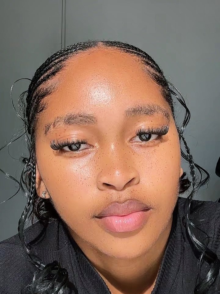 JustAura_NoDash's tweet photo. Dumelang 😘 https://t.co/vPCglI2qhg