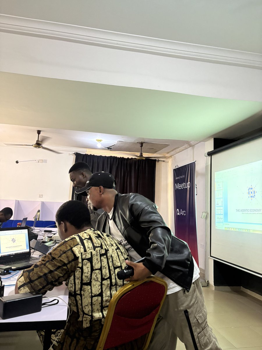 Iris_of_Defi's tweet photo. Currently at Arc Uyo Meetup.

Come learn about the Agentic economy on Arc.

#Arc #ArcUyoMeetup #BuildonArc https://t.co/VvYPFBius0