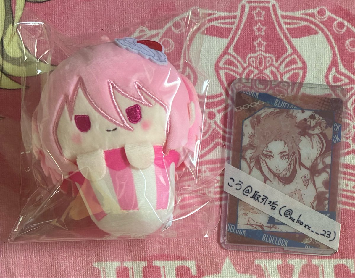 xxkoxx__23's tweet photo. 【譲渡】魔入りました！入間くん 魔入間 たぴぬい カップケーキ

出)アスモデウス・アリス(アズ)
求)定価1100円(＋送料)

郵送もしくは都合があえば都内手渡しも可能。

どうぞよろしくお願いいたします🙇‍♀️ https://t.co/8nTS23M9km