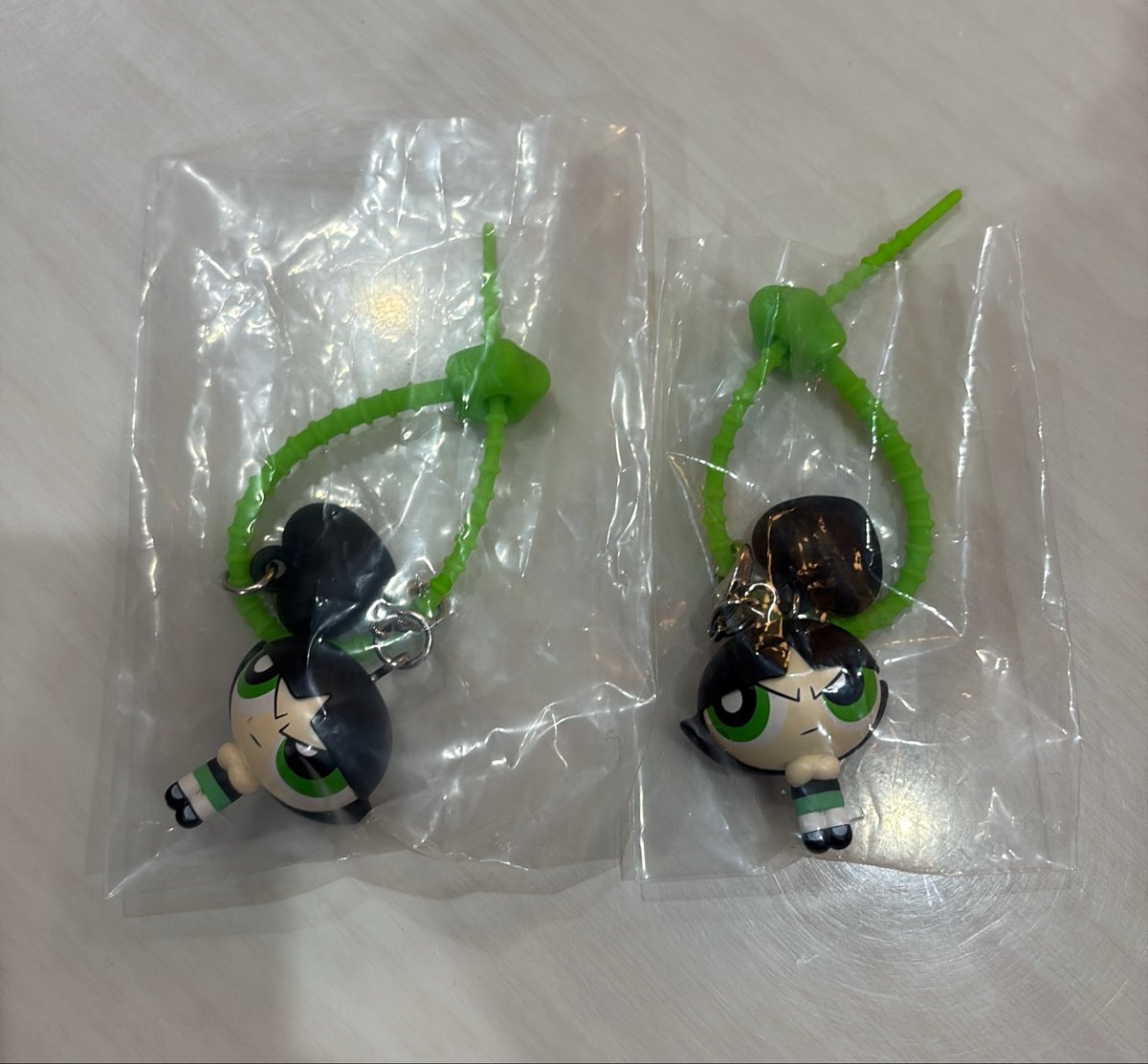 rabbitm00n3's tweet photo. 【 交換 】 
パワーパフガールズ パワパフ カラフルマルチチャーム ガチャ 交換

譲 ▷▶ バターカップ✖️2
求 ▷▶ ブロッサム

【交換方��】
○郵送希望

よろしくお願い致します。 https://t.co/CMPW3B4VZ4