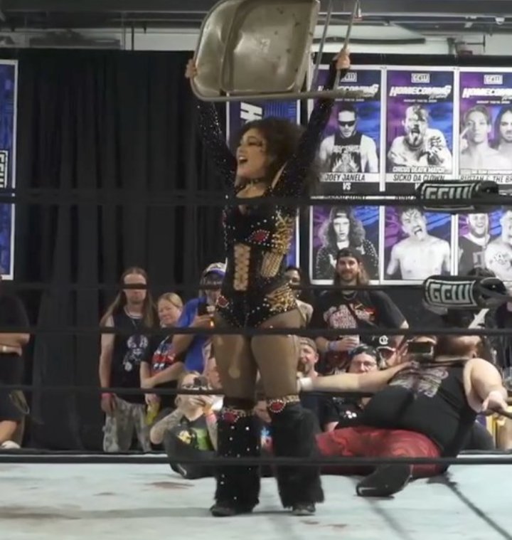 NVhowlingWolves's tweet photo. Tonight at #GCWScore
The GCW Diva @corinnejoy_ π€π
Looks to Steal the Show once again
vs Terry Yaki in Singles Action!!!
π @GCWrestling_ on TrillerTV https://t.co/mHTTF2MZrx