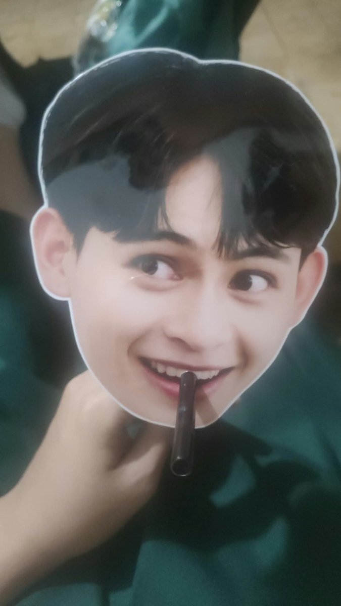betterbetheresy's tweet photo. sa mga nabigyan ko po ng freebies kanina, straw stopper/charm po yan like yung sa 2nd pic AHAHAHAHAHA prob lang if magagawa niyo bang makahigop if ganyan makikita niyo

DAYONE SM SOUTHMALL STORIES
#DAYONEFindTheirStories #DAYONEOfficial
@DAYONEOfficial_ https://t.co/WAtDf2CLZl