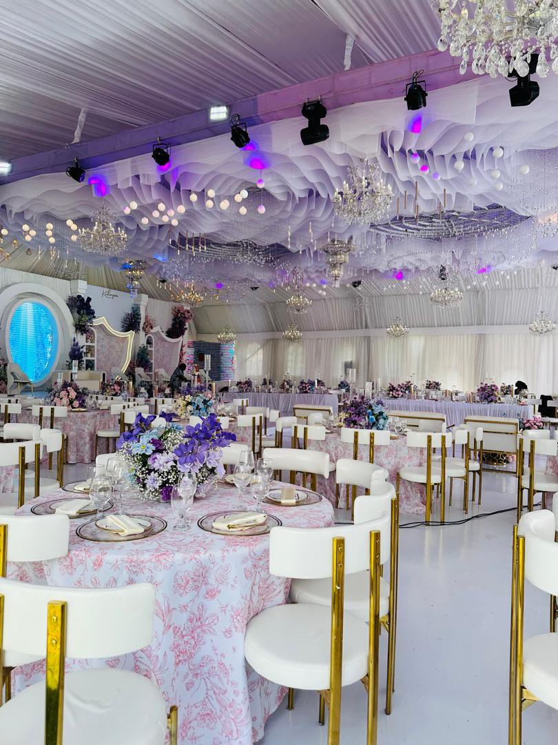 Igongocc's tweet photo. Sheila Atuhaire’s giveaway ceremony! 26.09.26

Elegant doesn’t mean expensive. Our budget-friendly event space gives you soft natural light, romantic greenery, and timeless beauty. Looking for an event space for your next function? 
#VisitIgongo https://t.co/bzXINhE4MX