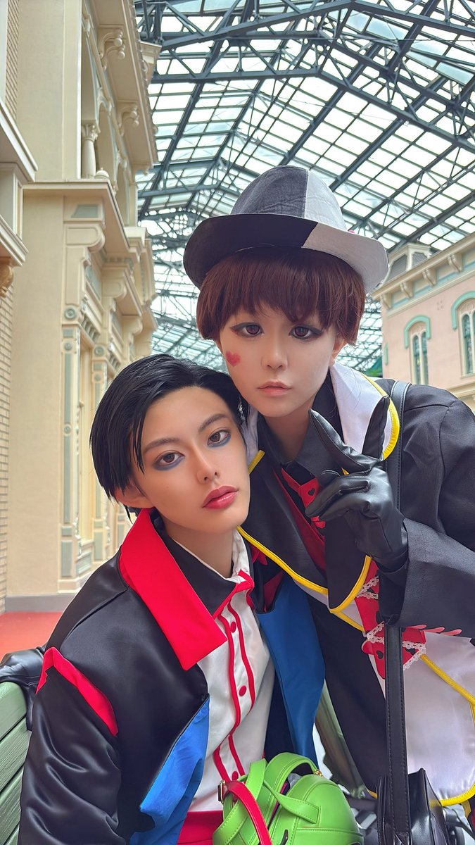 YUUyuu___ya's tweet photo. 本日も✋⬇️ｼﾞｬｯｸﾊｰﾄでｱｯﾌﾟﾙと一緒にランドでした〜❤️
めっっっっっちゃ楽しかった！！！！！
フレンジーｷｬﾝｸﾞﾘだったけどお手振りは見れた😢
ほんとに楽しかったるとしゃんまじでありがとう〜〜〜〜〜🫶🫶また喧嘩しような💔

🍎 … @puf_flo4 
#Dハロ仮装2026 https://t.co/eGarM7N41o