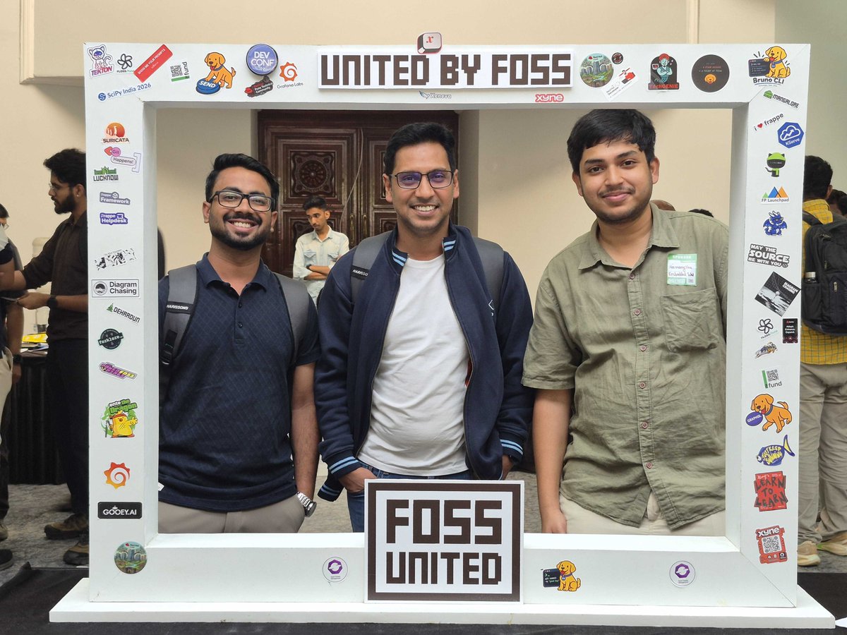 h2loopai's tweet photo. Wrapped up first day at @IndiaFOSS!
Great conversations, fresh perspectives, and plenty to take back as we think about the role of open source in engineering AI.
#IndiaFOSS #OpenSource #H2LooP https://t.co/TNLoTzhUR4