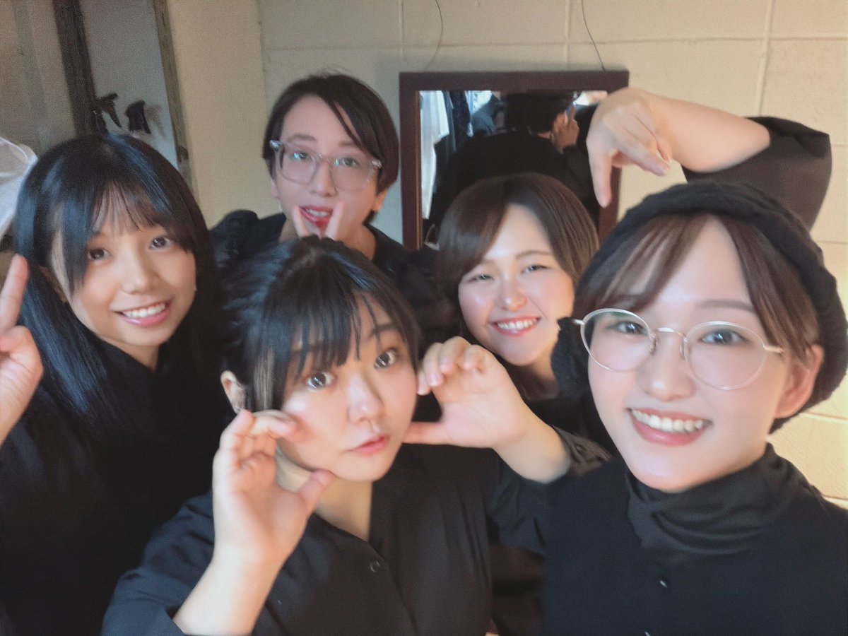 ange_chappy1's tweet photo. 初日ありがとうございましたーーー!!!!
たくさんの人に見ていただけて嬉しいです♡♡♡
芝居は生モノ!!!!明日も進化します(*•̀ㅂ•́)و✧

URLからの受付は終了してるので、来てくださる際は突撃orご連絡ください!!

爆盛れ美少女軍団を添えて https://t.co/KBk5DKNXGJ