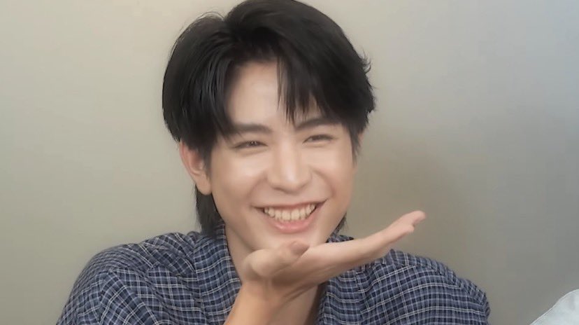daoya_'s tweet photo. 🦞: he’s not a human, he’s a seal 🦭 
🎤: you’re a seal 🦭 
🦞: do the Oung~ Oung~
🦦: Oung~ Oung~ 🫴🏻🫴🏻

//THIS IS SO CUTEEEE😭😭😭🤏🏻🤏🏻🤏🏻🤏🏻

SEAKEEN ENJOYS SOSAT

#ค้นกระเป๋าซีคีน
♡ #sea_ta_lay #keenkeno ♡ #SeaKeen #ซีคีน ♡ https://t.co/HFNd9svjuF