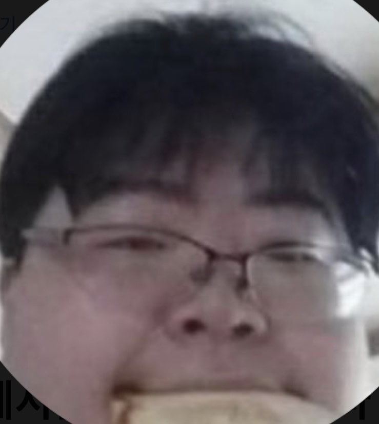 q6kvk's tweet photo. #트친소 #폐급트친소 #앙스타트친소
중증 adhd 
컨프성향 있으신 
조현병조울증 여성 분 
연락주세요 https://t.co/oyEwQlRVP9