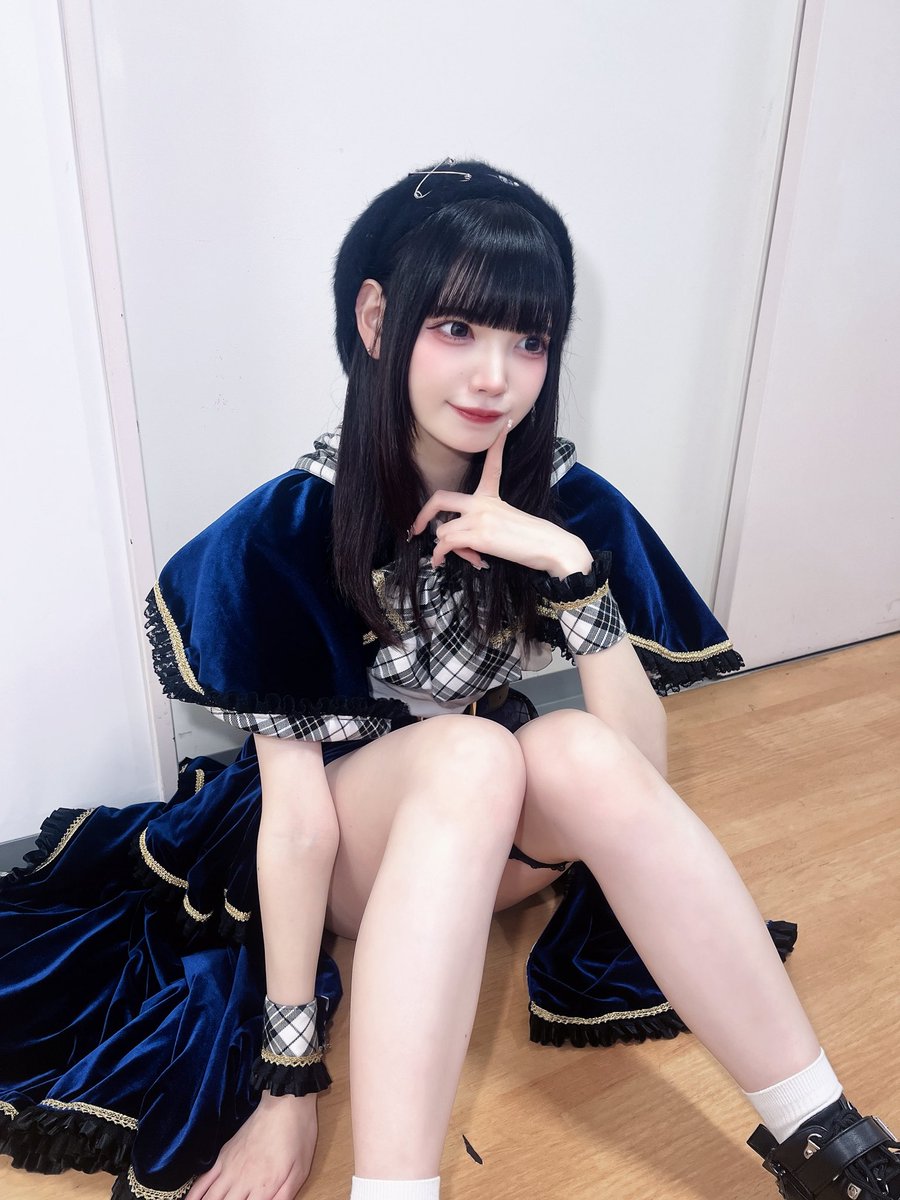 novelnoah_momo5's tweet photo. みんなは何フェチ？ https://t.co/gxM6uZp6b1