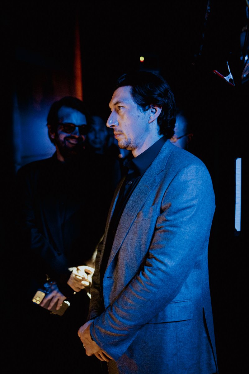 TheNYFF's tweet photo. Backstage with Scarlett Johansson, Adam Driver, Miles Teller, and James Gray on Opening Night of #NYFF64. ✨ https://t.co/HXbeviSO6U