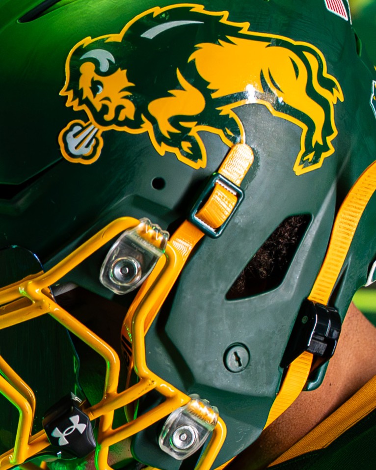 NDSUfootball's tweet photo. CODE GREEN🤝First MW Home Game

Coming 9.29.26 https://t.co/gWdP1NicB2