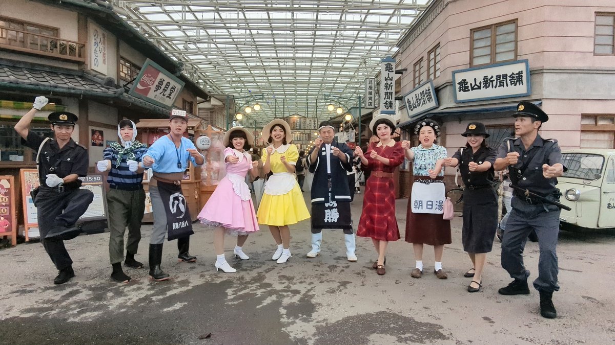 CHABIO309's tweet photo. #西武園ゆうえんち 
ライブキャンセル撮影会
👮‍♂️「はいみんな、見えないバチ持って〜」 https://t.co/ruLcFXfavL