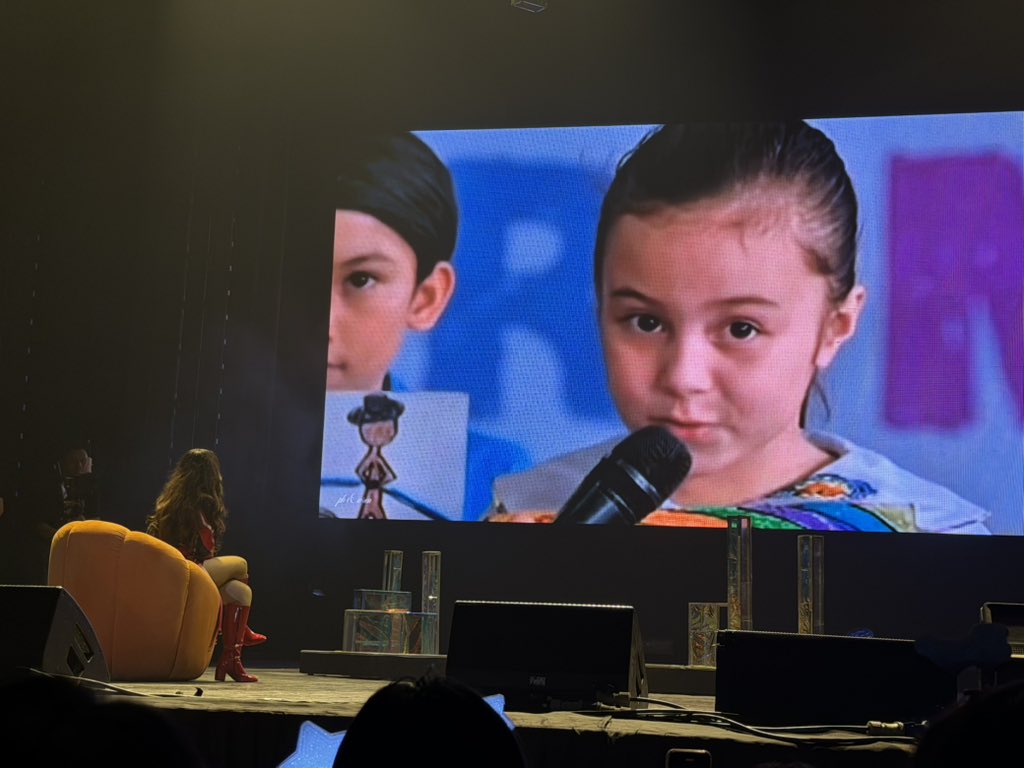 KrystonDiscord's tweet photo. Tala watching her younger self, iiyak na kami lahat ditooo huhu.

Na para bang pinalaki ka namin 🥹

KRYSTAL BECOMING BEGINS
#BecomingKrystalMejes 
#KrysTonDiscord https://t.co/uI5i5yYbhs