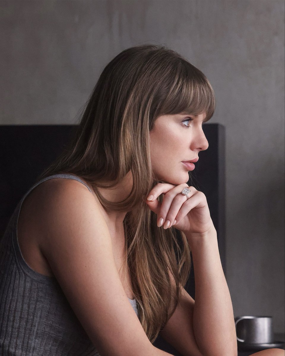 updateswiftbr's tweet photo. 🚨 “Patient Zero”, de Taylor Swift, debutou no TOPO do Spotify Global, com 13,7 milhões de streams. https://t.co/SuAV3u70Cs