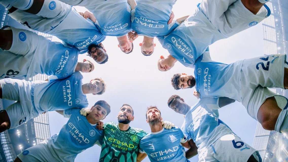 mknews_tr's tweet photo. 🧾 Manchester City‘nin satış listesi belli oldu. (The Guardian) 

- Jeremy Doku
- Nico O’Reilly
- Phil Foden
- Gvardiol
- Ruben Dias https://t.co/EZEWa9M5lF