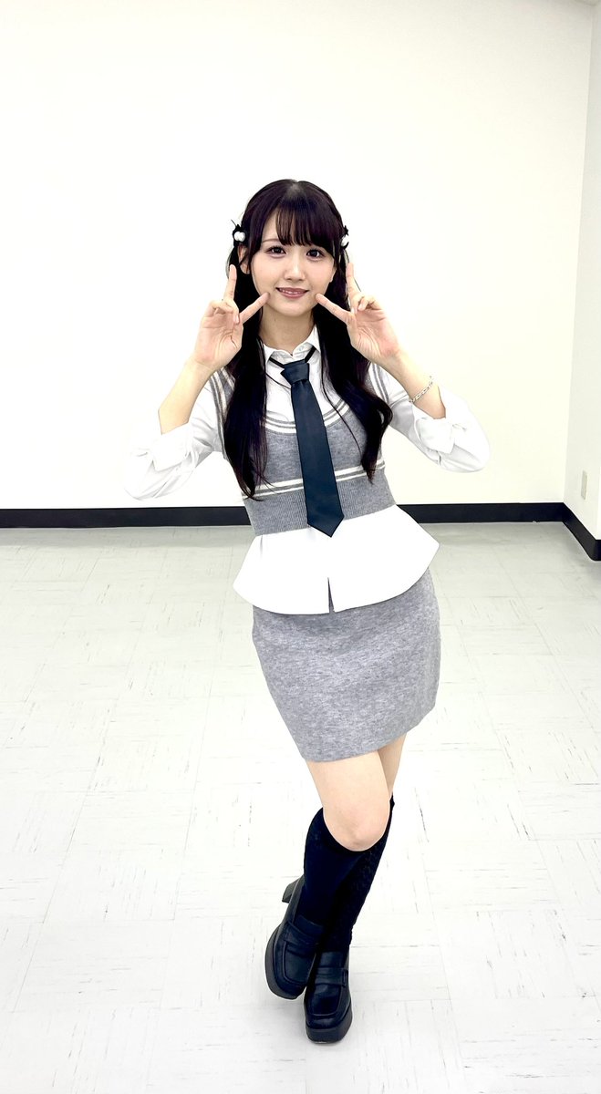 VOICEChannel4's tweet photo. #岡田夢以 さんのイベントが無事に終了しました！参加された皆様本当にありがとうございました‼︎またこういう機会が設けられるように頑張ります！
いつか丸ごと1冊 #めいしゃん とかやりたいですね。。。
本誌の感想も是非教えてください‼︎

# VOICEスタイル
#ボイスタ https://t.co/ekNpSrUWg8