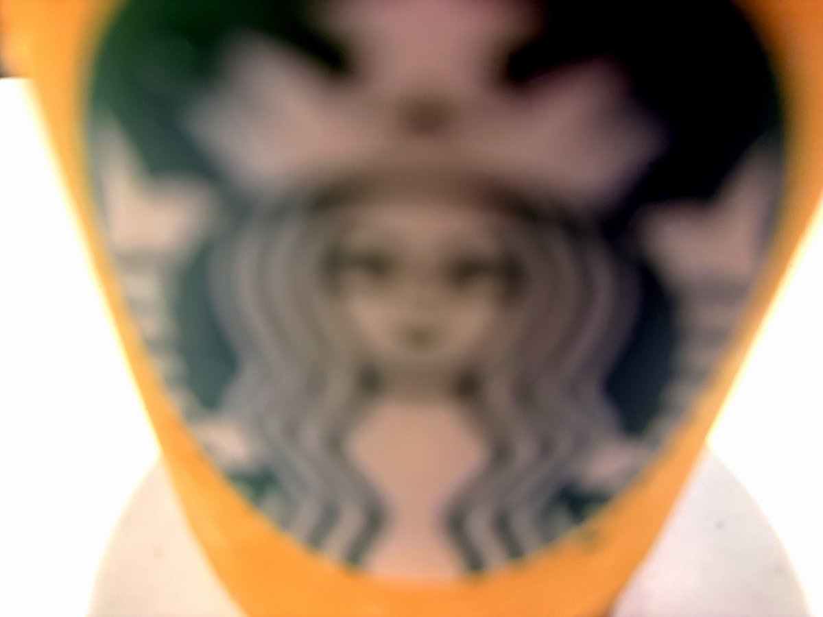 kobayashi_comet's tweet photo. 本当に！スタバ行ってきた！！ https://t.co/bKqO4GeO2R