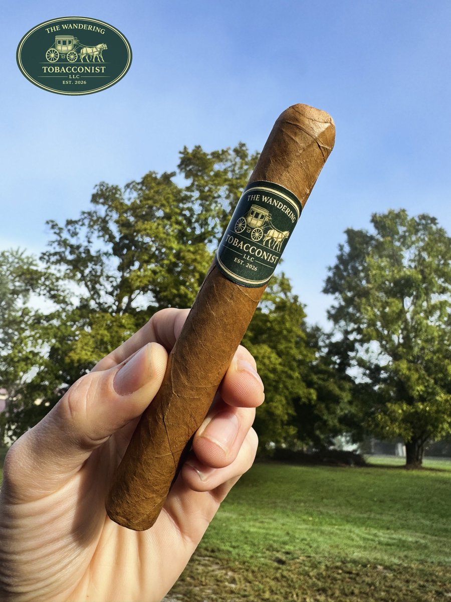 AlexanderH15318's tweet photo. Enjoying The Wandering Tobacconist by @dominicanmadretierracigars this chilly morning! ☕️💨💨💨. #cigarfamily #madretierra #thewanderingtobacconist https://t.co/nG3HIlMA7L