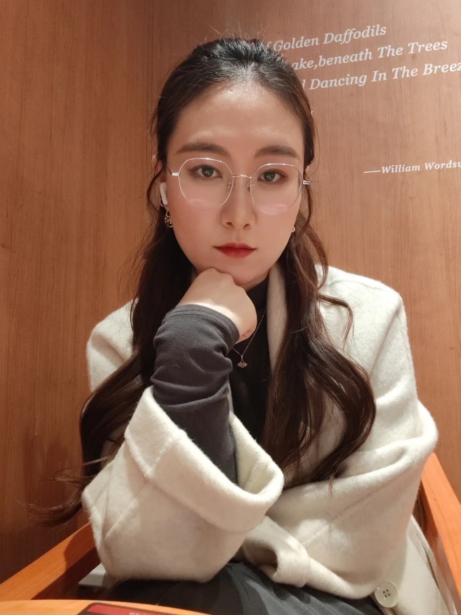 MrInsaneinside's tweet photo. 我只是找固友而已，不是卖的 ，只想找个人解解闷，为什么这么难啊 https://t.co/fPFkIxVcgD