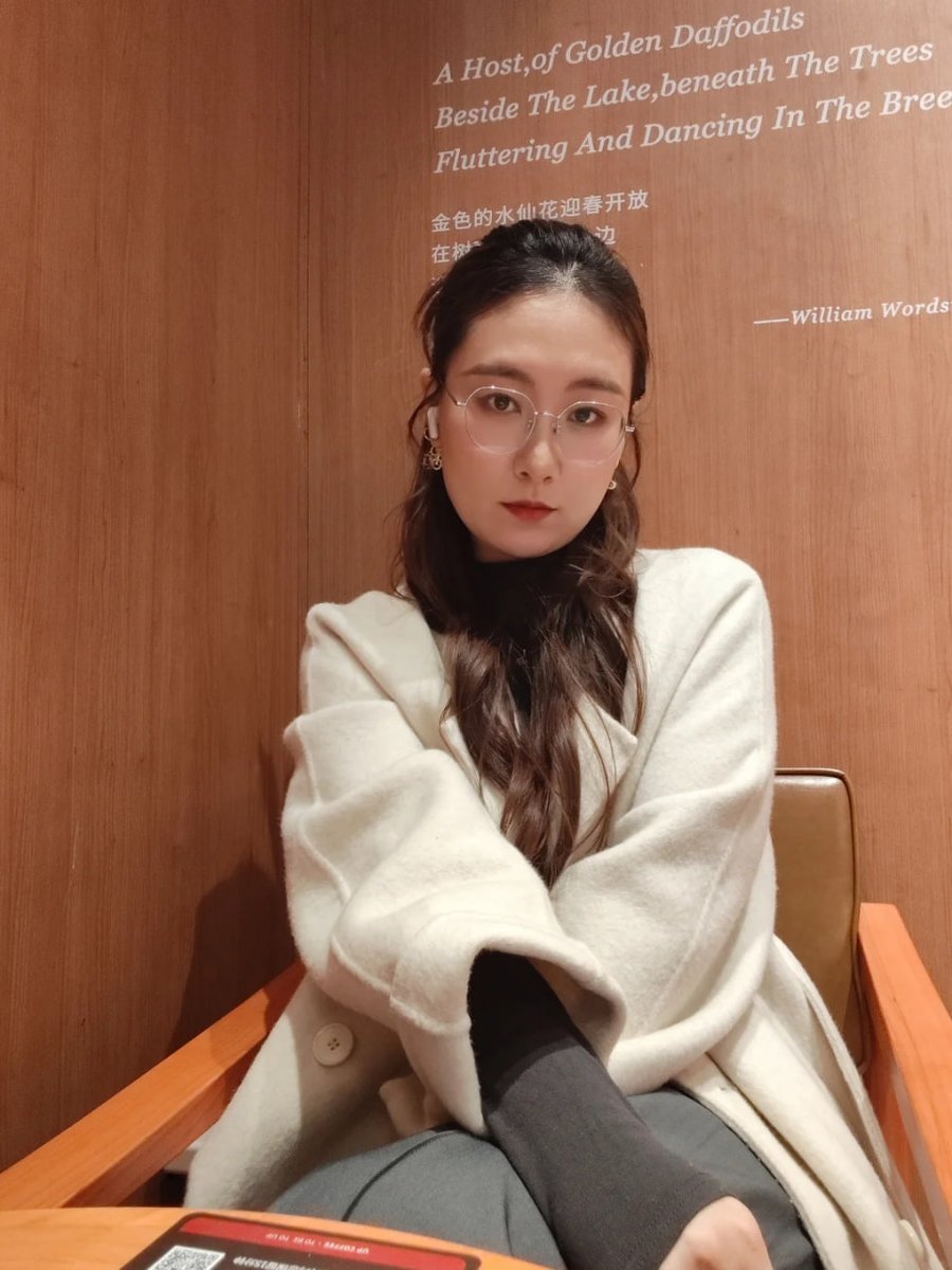 MrInsaneinside's tweet photo. 我只是找固友而已，不是卖的 ，只想找个人解解闷，为什么这么难啊 https://t.co/fPFkIxVcgD