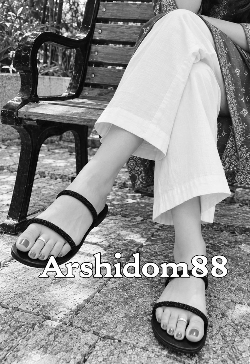 ArshiDom88's tweet photo. 🌿 A little elegance, a little tradition, and a lot of confidence. ❤️✨
Just enjoying the moment, one beautiful step at a time. 👣

📸 For natural lifestyle pictures, DM me. https://t.co/k68nwTRTLx