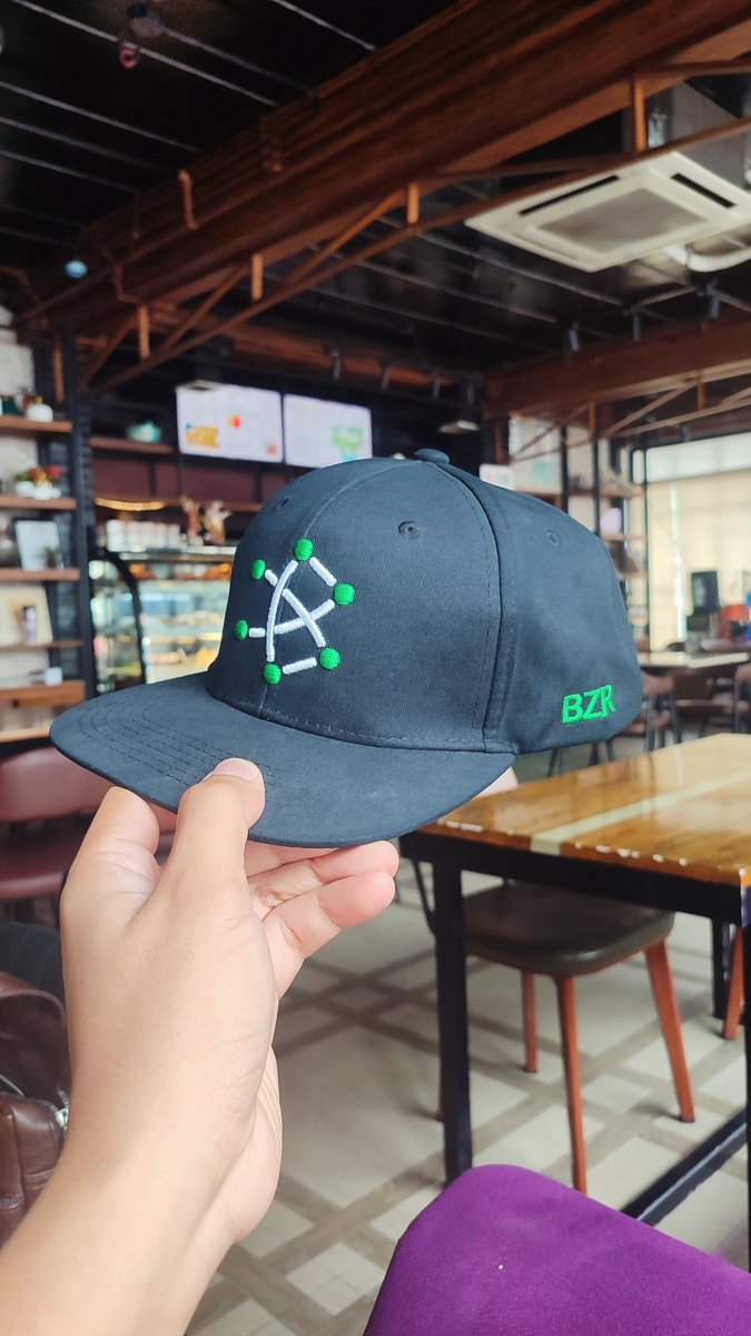 Akaishushm's tweet photo. should we produce BZR caps to our first 1k users? https://t.co/rOiqYcBAR9