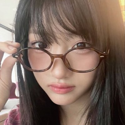 q6eomm's tweet photo. #새프로필사진 https://t.co/Cpf2J21Kpi