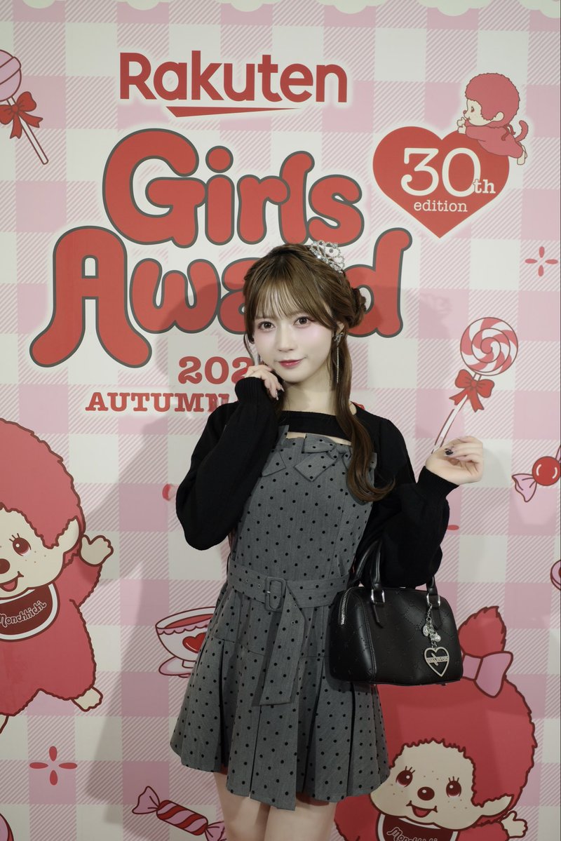 sarara_Jams's tweet photo. #ガルアワ2026AW 
ありがとうございました！🎀

evelynさんのステージを歩かせていただきました！プリンセスになったよ🐈‍⬛🖤

超可愛かった？🥹 https://t.co/d3r02PBUIW