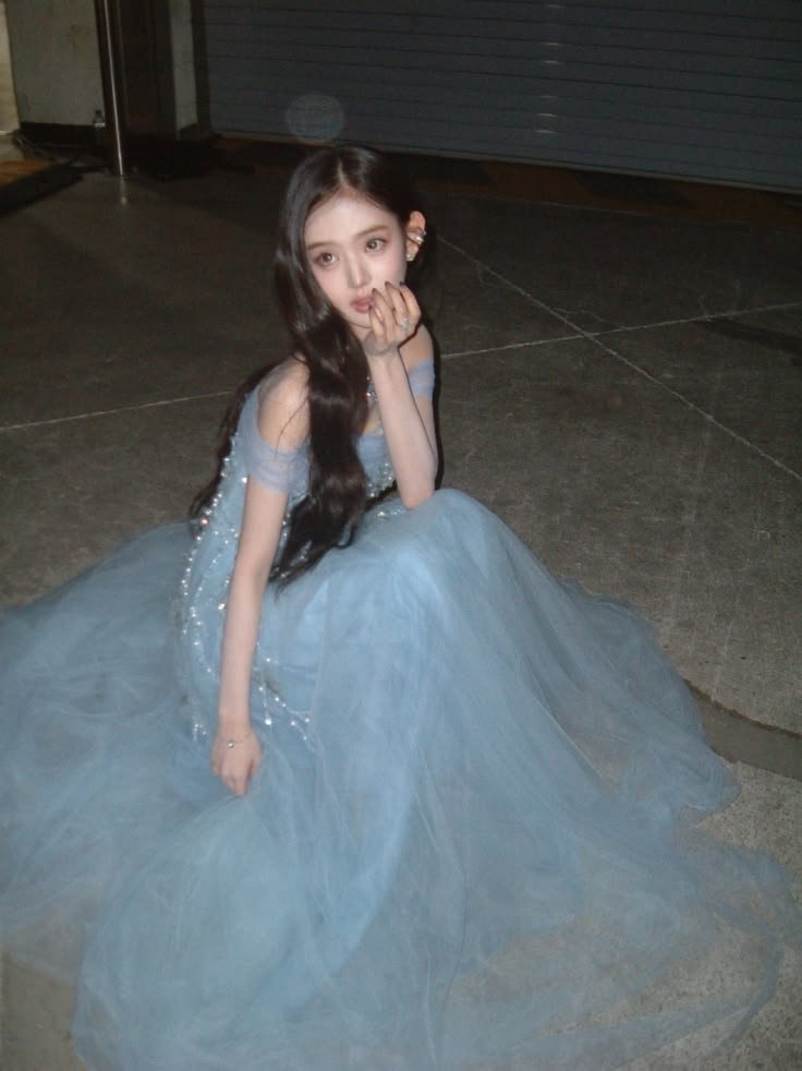 MarkedLeesol's tweet photo. @MarkedShinyu Reflek menjadi Princess... https://t.co/b6CUNNrD3S