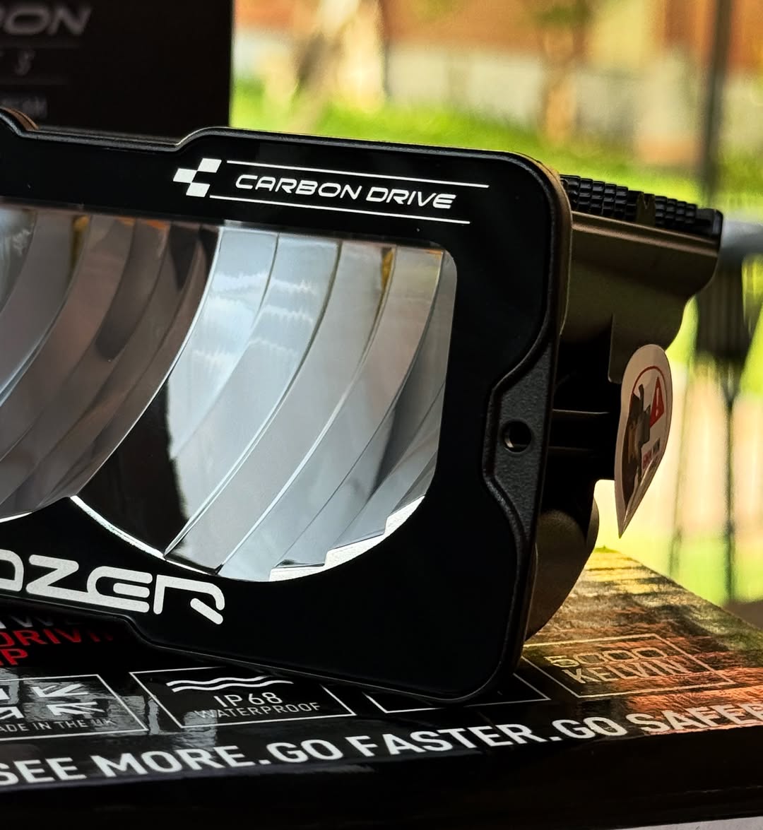 HansSedaa5so's tweet photo. LAZER LAMPS CARBON-2 DRIVE (Yellow Dip)

Give your car or truck the ultimate fog light upgrade. Weighing just 192 grams, Carbon-2 is trusted by the world’s top teams. Built for rally, track, and off-road racing, it delivers more light, less weight, https://t.co/ZptG7Y6H9S