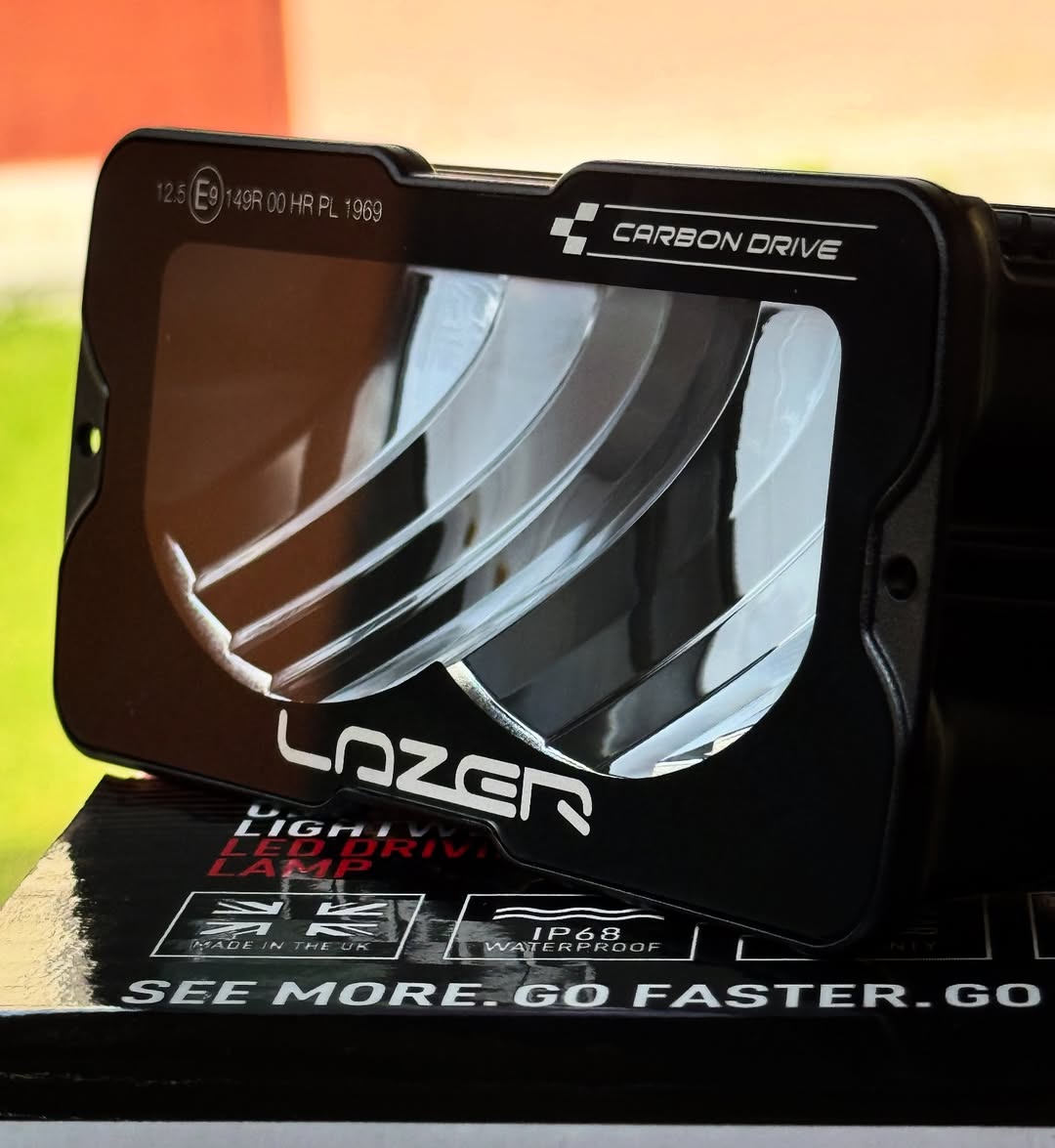 HansSedaa5so's tweet photo. LAZER LAMPS CARBON-2 DRIVE (Yellow Dip)

Give your car or truck the ultimate fog light upgrade. Weighing just 192 grams, Carbon-2 is trusted by the world’s top teams. Built for rally, track, and off-road racing, it delivers more light, less weight, https://t.co/ZptG7Y6H9S