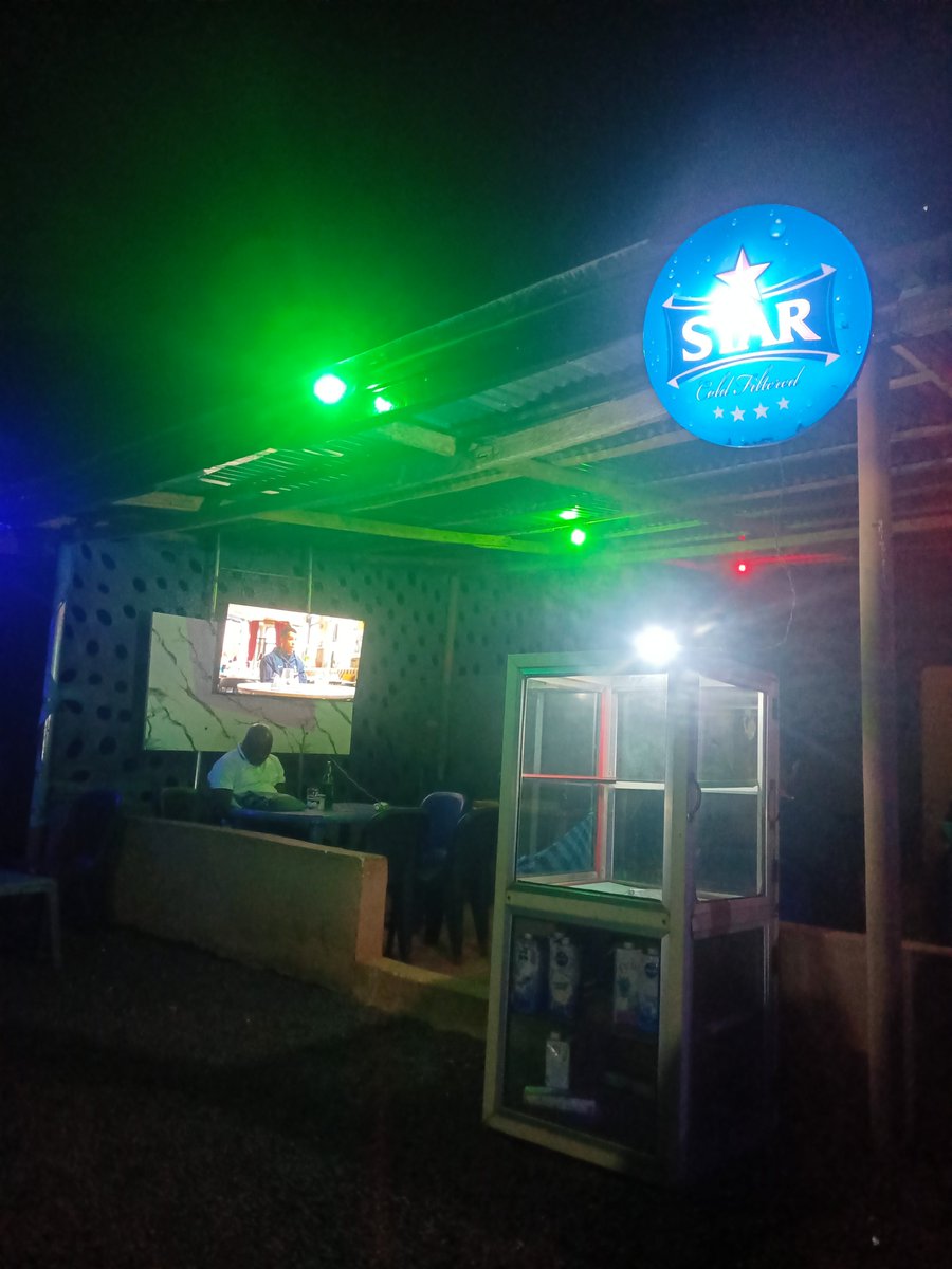 Jayprrime's tweet photo. Came from a background and family business that has marketed the Nigerian brewery products here in Isuofia, Aguata local government area, Anambra for years.
Shop got demolished last year, relocated,Back now stronger than ever.
#NigerianBreweriesAt80
#NBAt80 https://t.co/VN7Ulnl1kS