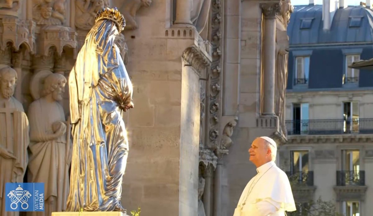 roddreher's tweet photo. Here in Chicago this morning, I have been weeping tears of joy, watching what is happening in France around Pope Leo's pilgrimage. Read on:
https://t.co/CqTHcGScXa https://t.co/64Xzbff161