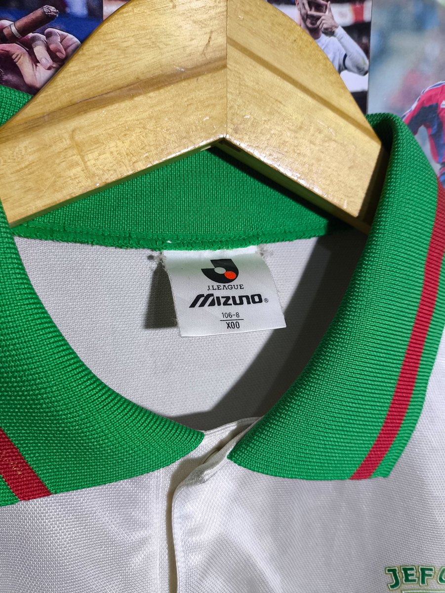 lelanglawas's tweet photo. Detail #LawasMalamMinggu - Sabtu, 26 September 2026
#Lawas8
JEF United Ichihara 1996-97 Away
#15 Takayuki Chano
Size XOO (74x56cm)
ALL ORIGINAL
Sponso ori (crack)
Nameset Original
crest crack
Noda kuning penyimpanan (butuh mandi), Pulls
kain aman
Excellent https://t.co/jG8sVK5ygn