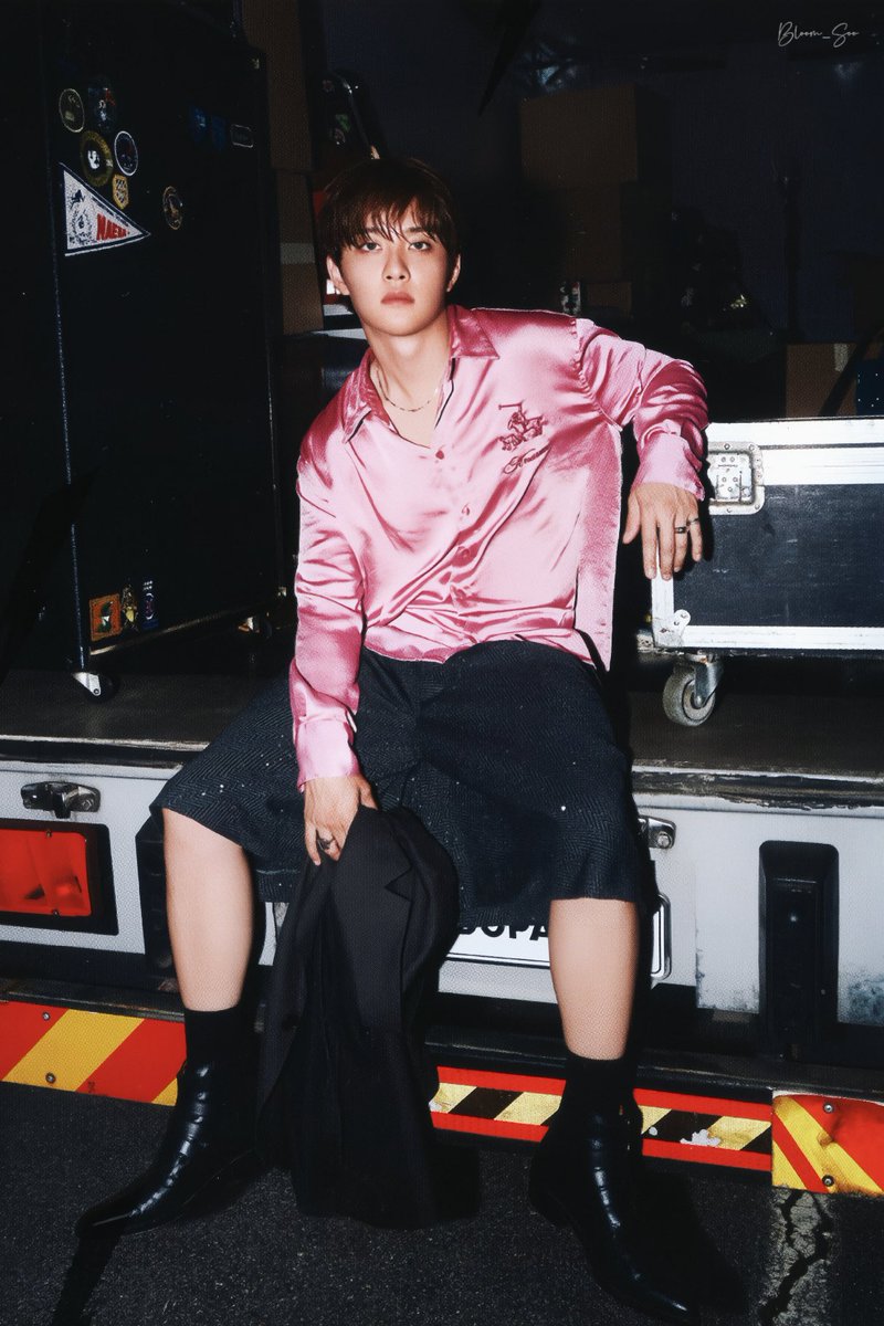 Bloom__Soo's tweet photo. 《DOPAMINE》POP ver.08

#DOPAMINE 
#도경수    #DOHKYUNGSOO https://t.co/4r1yynPMHr
