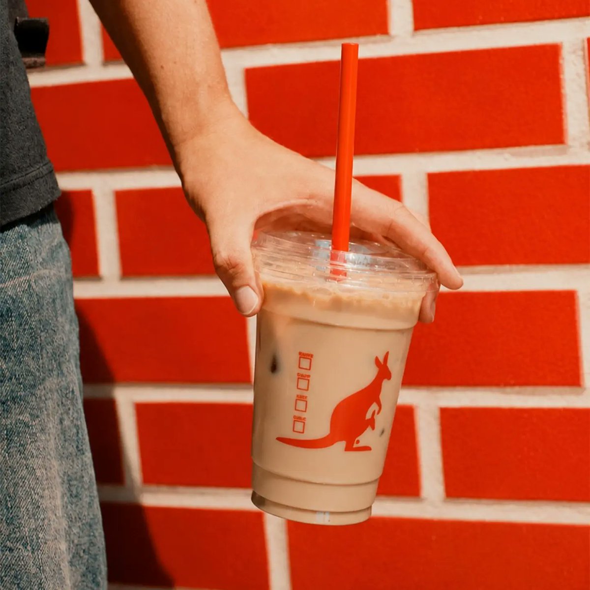 LizabethDecn's tweet photo. Amid the busy pace of life, treat yourself to an ice-cold coffee. Feel the refreshment and authentic coffee pleasure in every sip. Sometimes, the best moment of the day is hidden in the first sip of the coffee in your hand. https://t.co/0wtUGI6L8Q