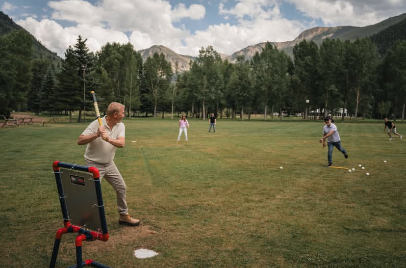 KevinCostnus's tweet photo. Join me in cheering for the Los Angeles Naturals as Big League Wiffle Ball gets back in action this summer. These guys are fun to watch! https://t.co/J8tND7TjEm