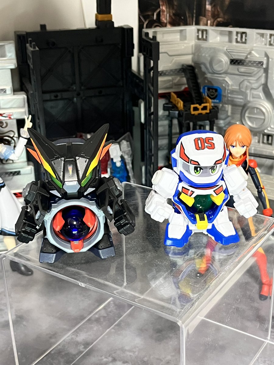 kunai_wolf's tweet photo. ケーニッヒケルベロスが届いたので組み立て。やっぱりダブルバーストは気持ちがいい。連射できたらな。

今になってカスタムパーツを買わなかったのを後悔してる。懐がやばかったんだよな。 https://t.co/Ze5n0pIs9M