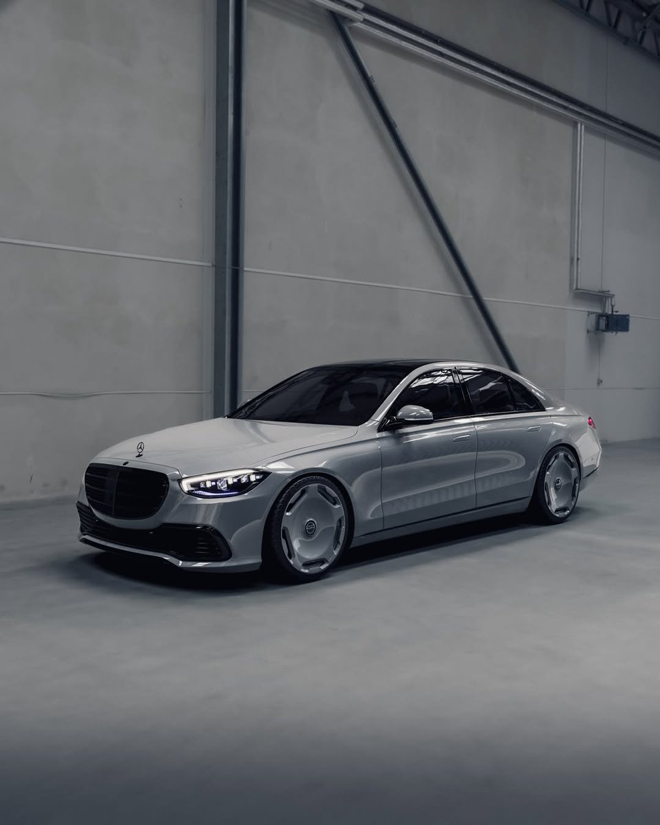 ApexDistrictX's tweet photo. the Mercedes-Benz S Class // a class above the rest. https://t.co/N2oaHT3vcN